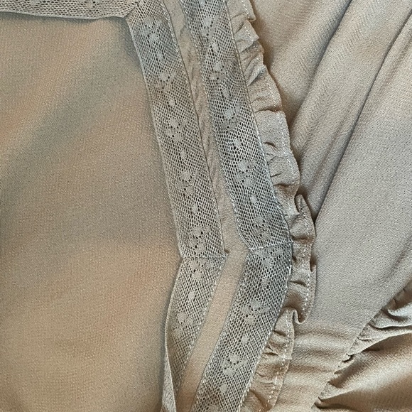 2022 spring Reformation Dress - Picture 5 of 9